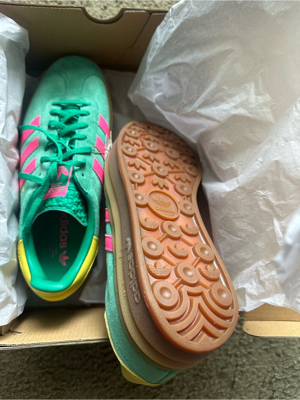 NWT adidas Women’s Gazelle Bold 'Court Green Lucid Pink' | Women's Size 10 - Picture 11 of 13
